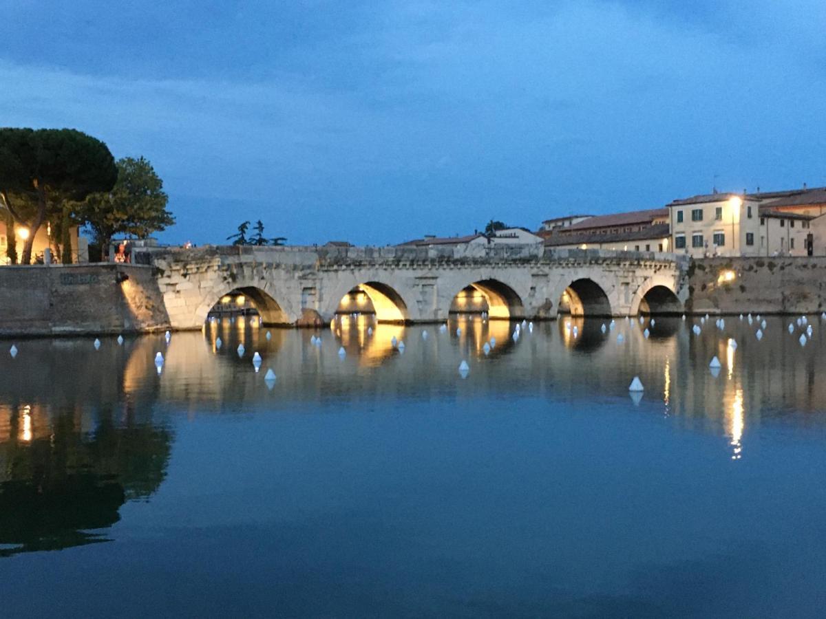 Appartamento Fronte Mare Rimini Bagian luar foto